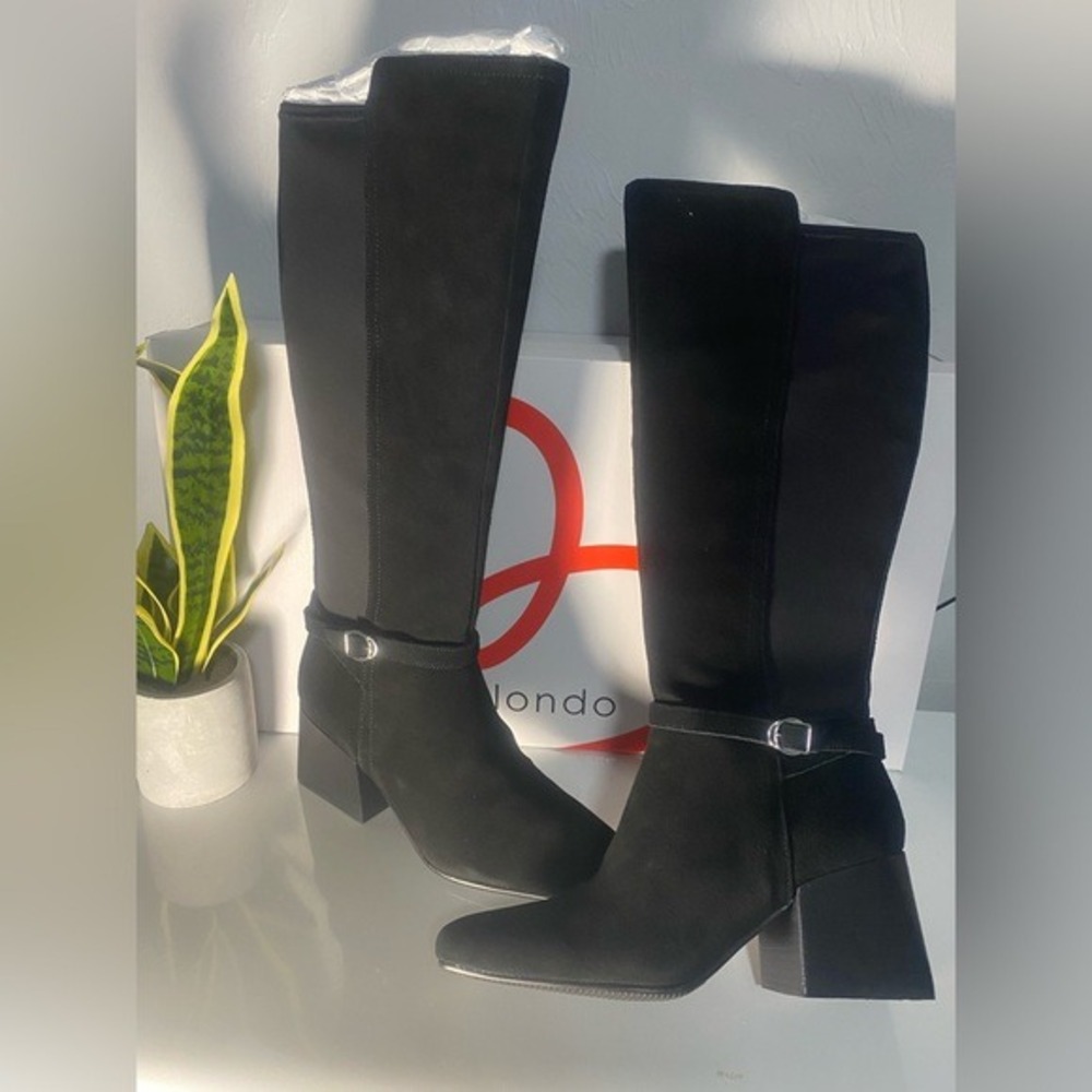 Blondo Black Ankle Boots with Buckle Detail size 8